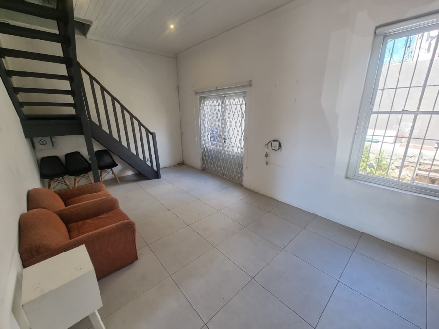 To Let 3 Bedroom Property for Rent in Woodstock Western Cape